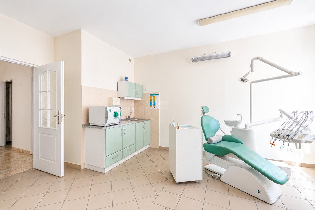 Lokal użytkowy 35 m² z balkonem, niskie koszty, gotowy do pracy Stargard, kard. Stefana Wyszyńskiego  35m2 Foto 1
