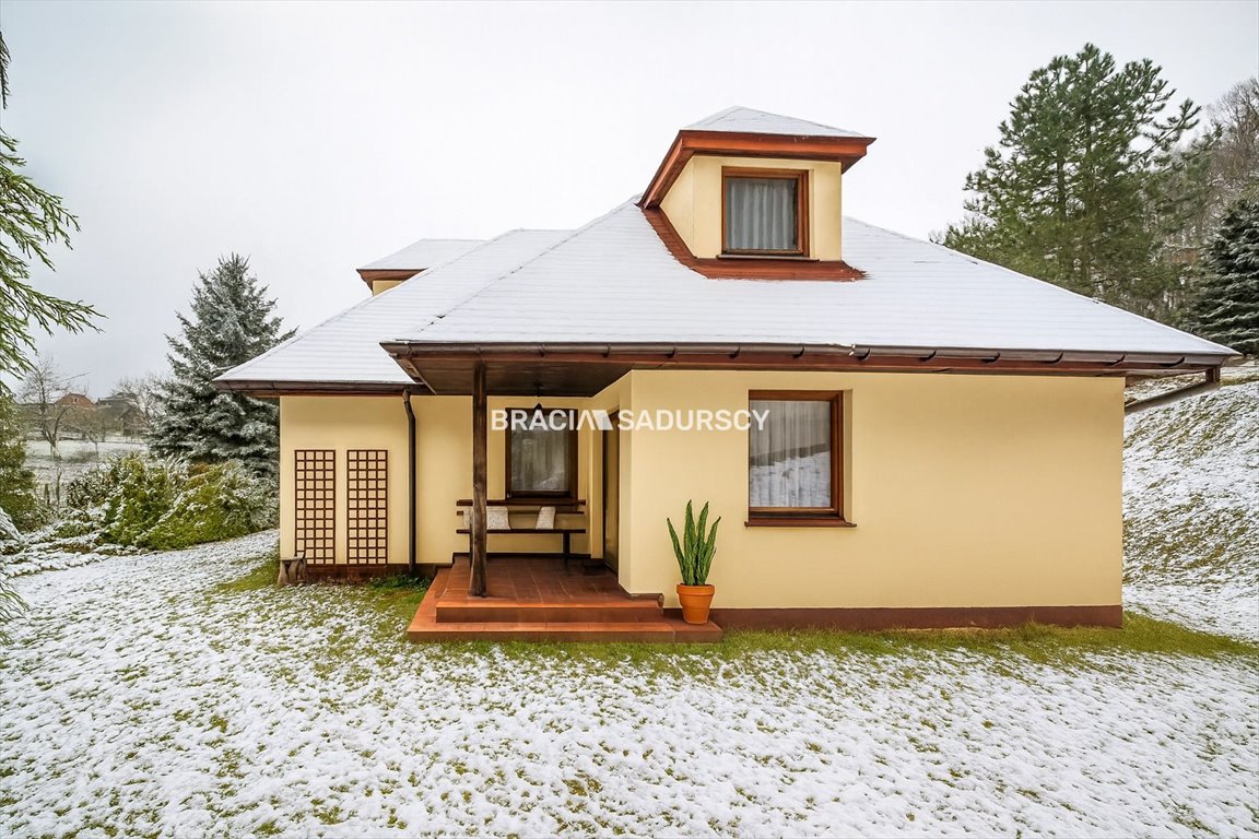 Uroczy dom 140 m² w Żarach (garaż, piękne widoki) Krzeszowice, Krzeszowice, Żary  140m2 Foto 1