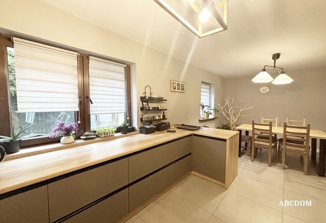Zapraszam do domu 144 m² z ogrodem, nowoczesną kuchnią i fotowoltaiką Kraków, Dębniki, Tyniec, Tyniec  144m2 Foto 1