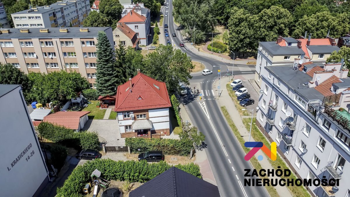 Dom 202 m² z garażem i altanką – inwestycja i komfort Zielona Góra, Centrum, Jaskółcza  202m2 Foto 1