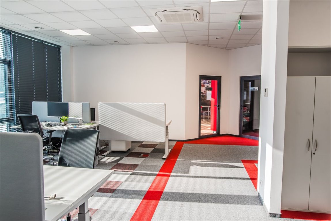 Nowoczesne biuro 720 m2 z pełnym wyposażeniem i reklamą Lublin, Szerokie  720m2 Foto 1