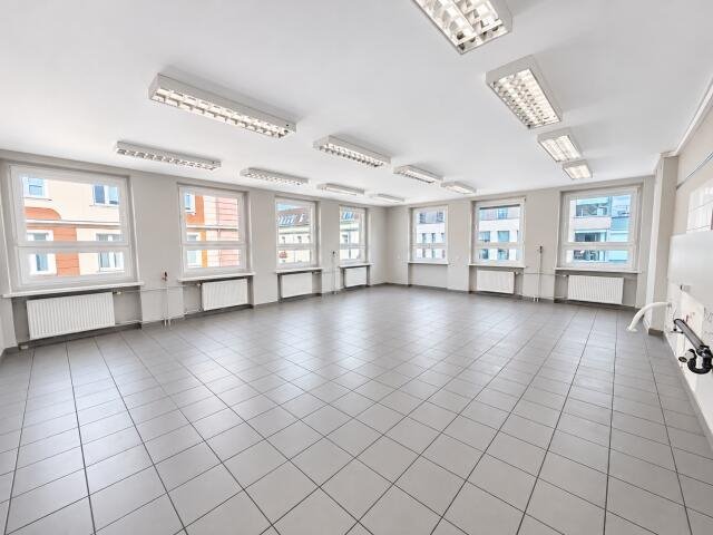 Lokal użytkowy 388 m² w centrum Opola - polecam Opole  388m2 Foto 1