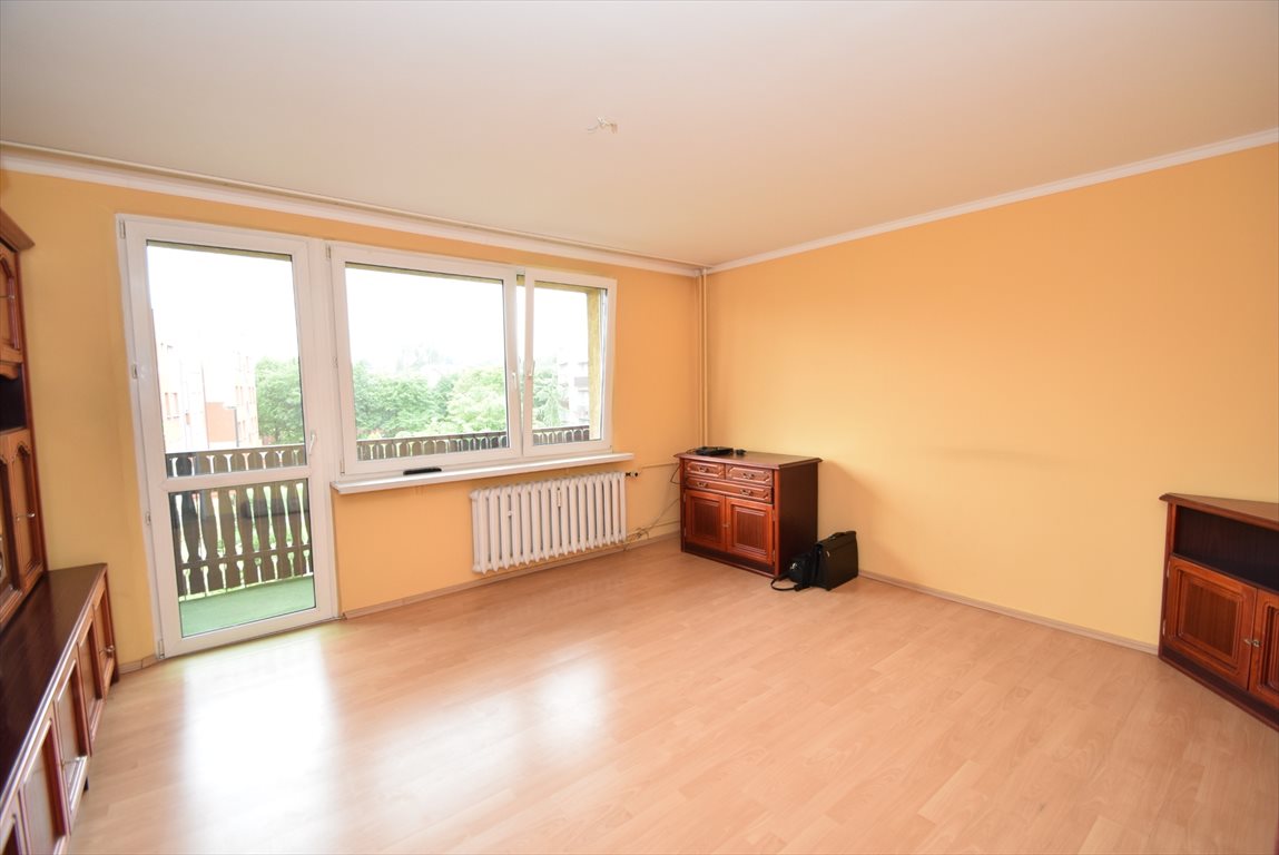 Mieszkanie trzypokojowe na sprzedaż Mikołów 60m2 Foto 1 Mieszkanie trzypokojowe na sprzedaż Mikołów 60m2 Foto 1