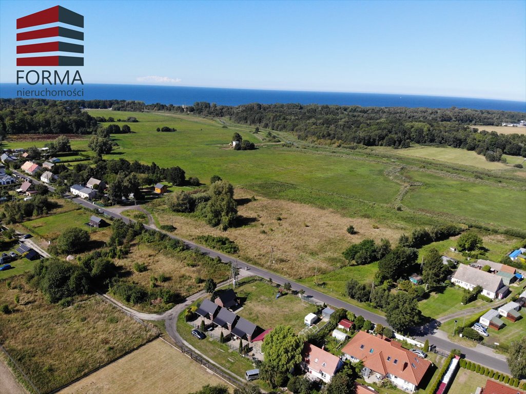 Do sprzedania działka 1366 m² z 5 domkami letniskowymi w Łasinie Koszalińskim Łasin Koszaliński, Łasin Koszaliński  1 366m2 Foto 1
