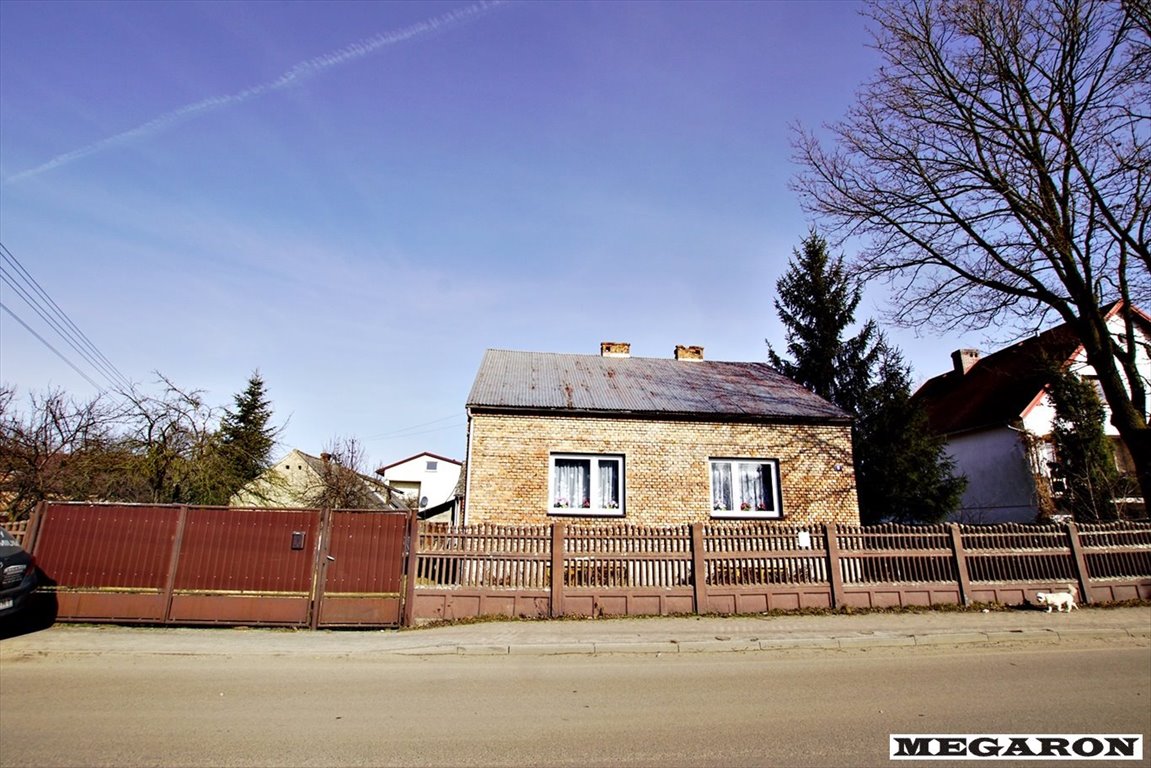 Urokliwy dom z dużym potencjałem na działce 1060 m2 Ostrowy nad Okszą  90m2 Foto 1