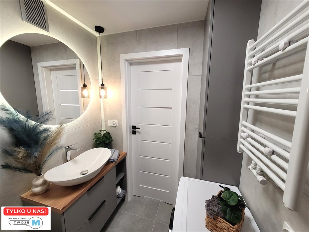 Mieszkanie trzypokojowe na sprzedaż Kielce, Barwinek  59m2 Foto 1