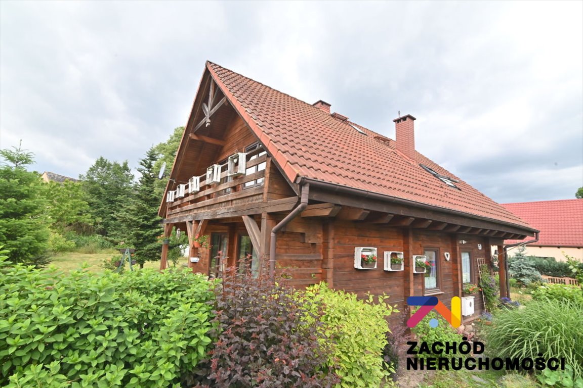 Urokliwy dom z bali 5 pokoi, ogród, garaż, 2008 Trzebule  101m2 Foto 1