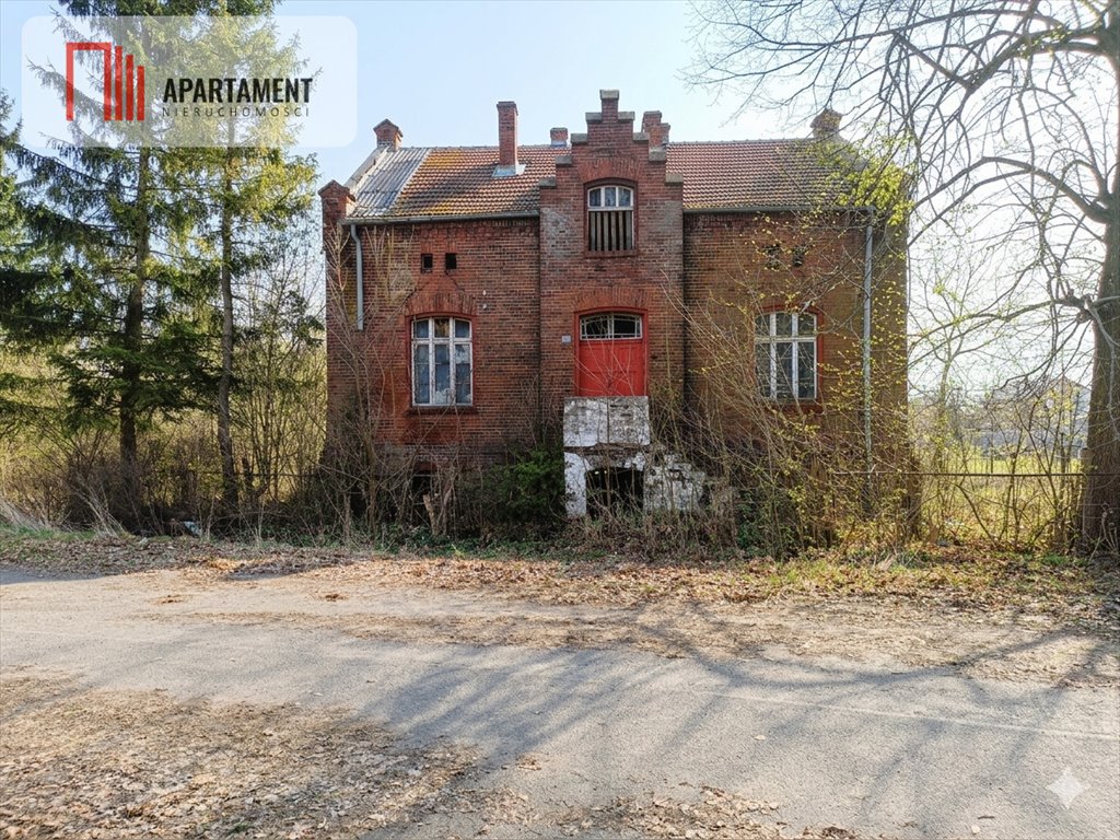 Zabytkowy dom z cegły 330 m², duża działka, potencjał inwestycyjny Gnojewo  330m2 Foto 1