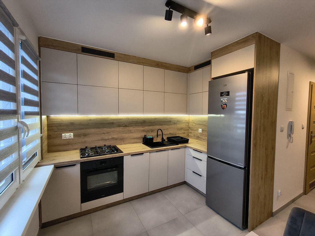 Nowoczesna kawalerka 34 m² z balkonem, gotowa do wprowadzenia Bielsko-Biała, Aleksandrowice, Spółdzielców 39  34m2 Foto 1