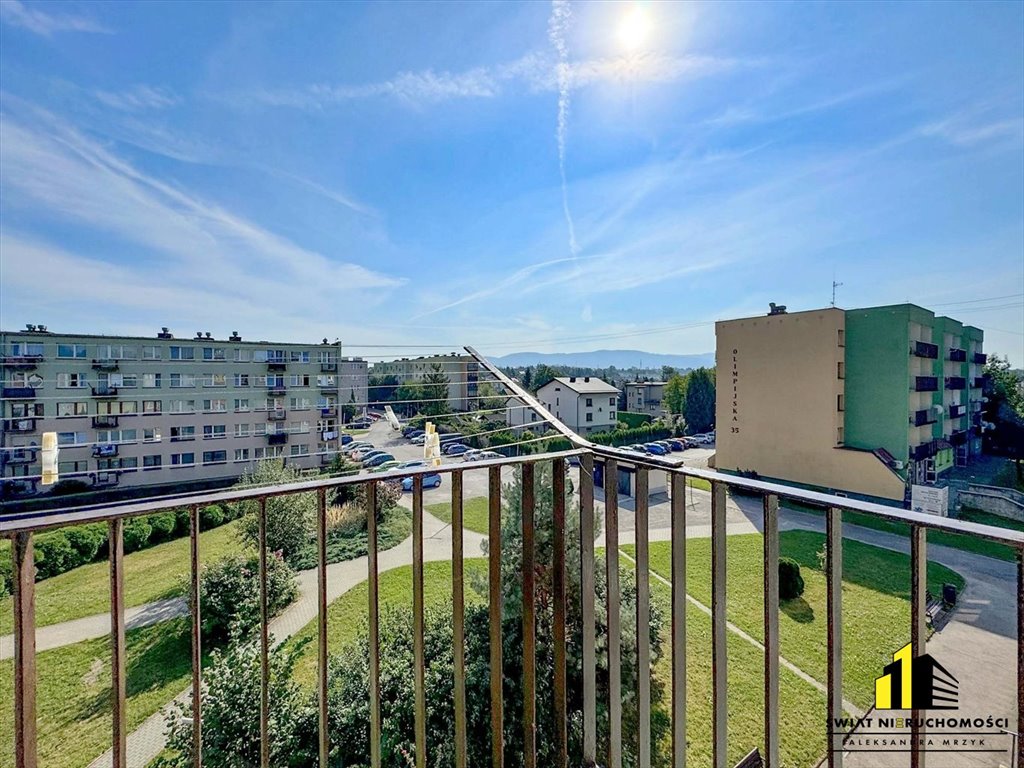 Mieszkanie dwupokojowe na sprzedaż Bielsko-Biała, Komorowice Śląskie  36m2 Foto 1