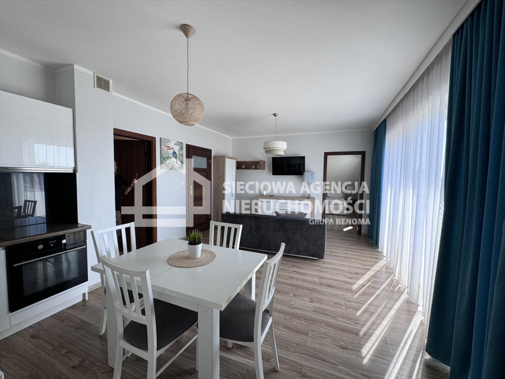 Jasne, słoneczne 3-pokojowe mieszkanie z widokiem na morze Mosty, Gdyńska  50m2 Foto 1