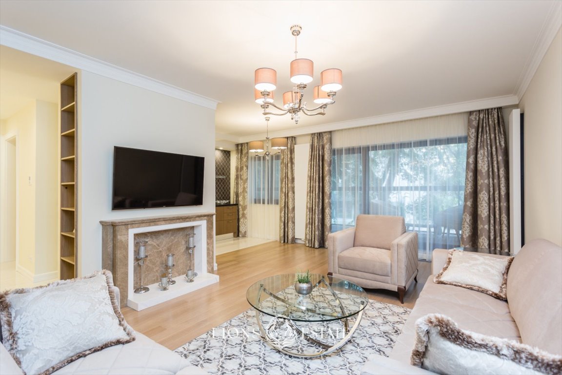 Na wynajem luksusowy 4-pokojowy apartament 107 m² w Warszawie: Warszawa Mokotów Wierzbno: Adama Naruszewicza