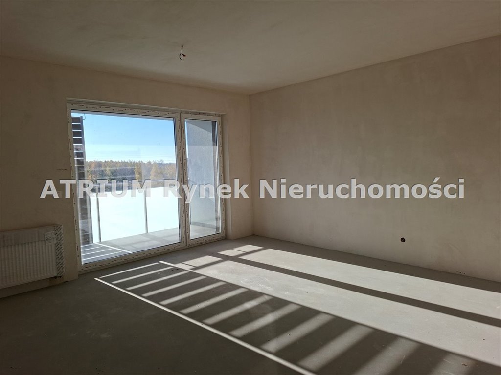 Mieszkanie trzypokojowe na sprzedaż Piotrków Trybunalski  77m2 Foto 1