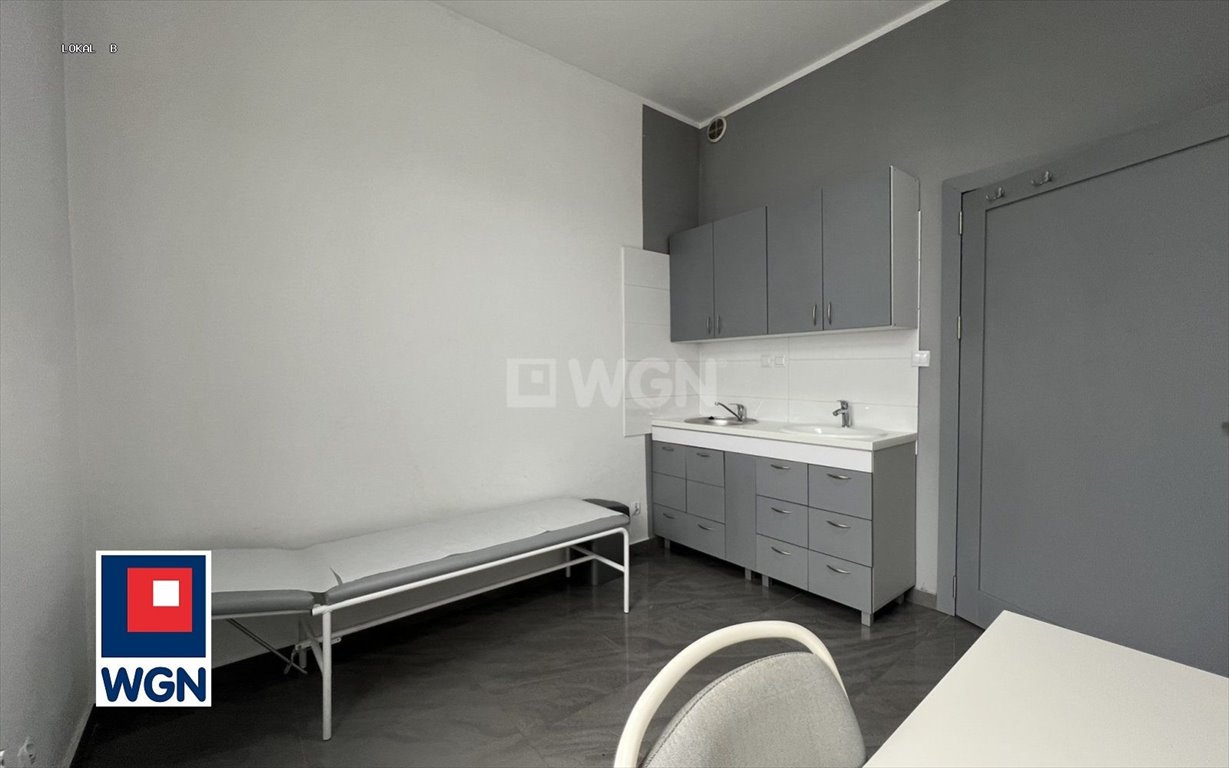 Lokal usługowy 12 m2 w centrum Chrzanowa, nowoczesny i jasny Chrzanów, Śródmieście, Śródmieście  12m2 Foto 1