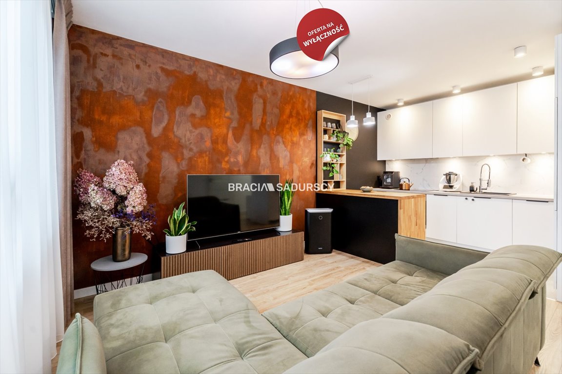 Mieszkanie czteropokojowe  na sprzedaż Modlniczka, Kasztanowa  71m2 Foto 1