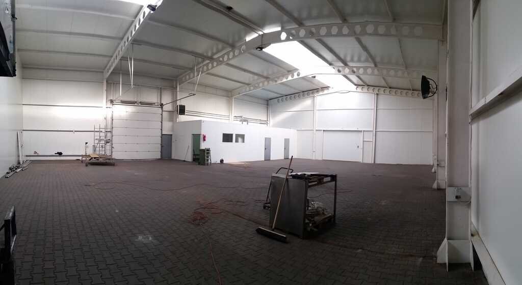 Magazyn 1100 m² z wysokimi bramami, tani wynajem Milanówek  1 050m2 Foto 1