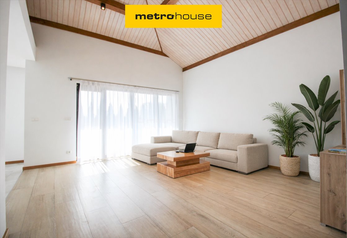 Dom wolnostojący z dużą działką i garażem w Pawlikowicach Pawlikowice  157m2 Foto 1