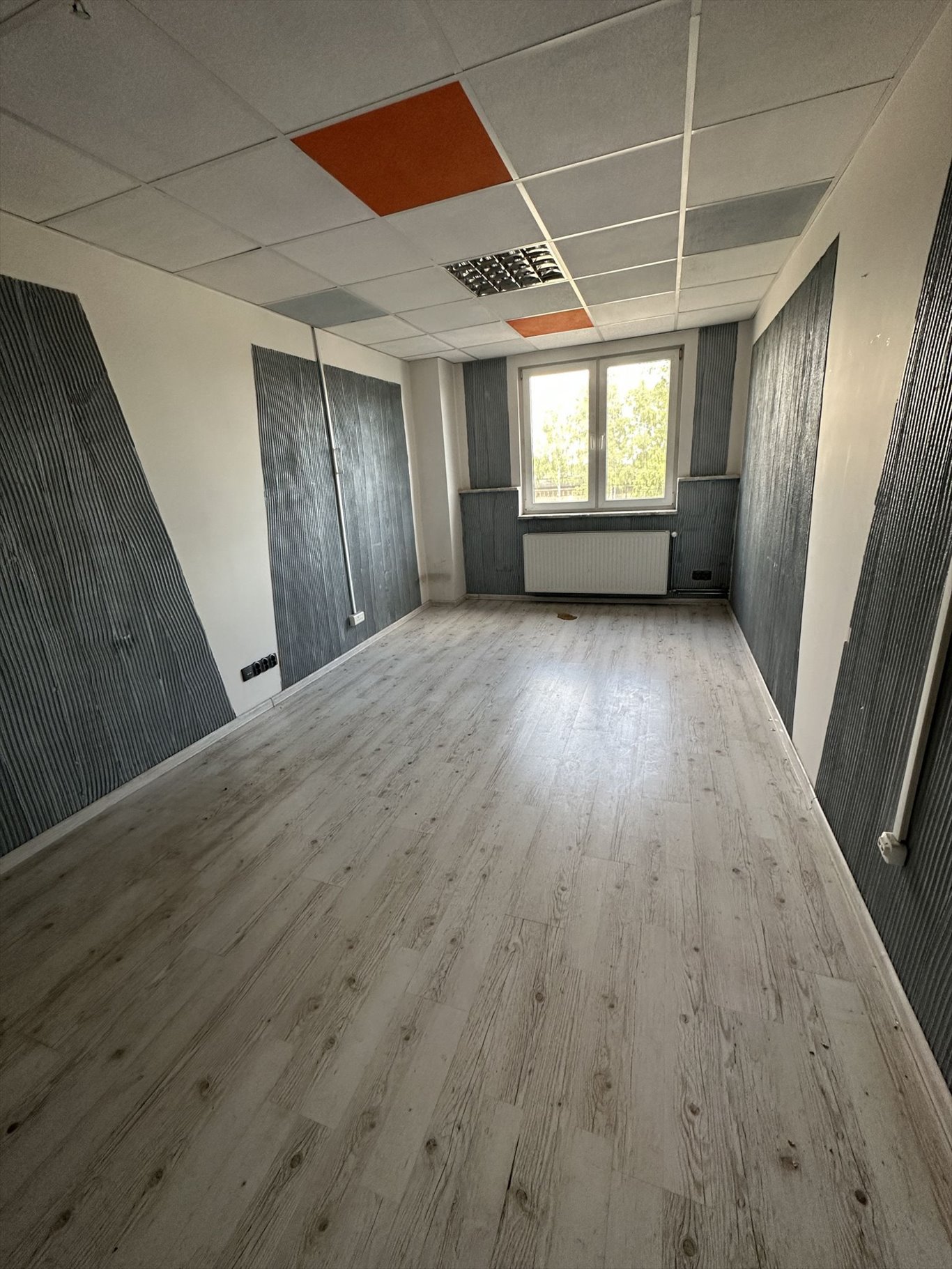 Lokal usługowy 20 m² w Mysłowicach - parking i reklama w cenie: Mysłowice Brzezinka