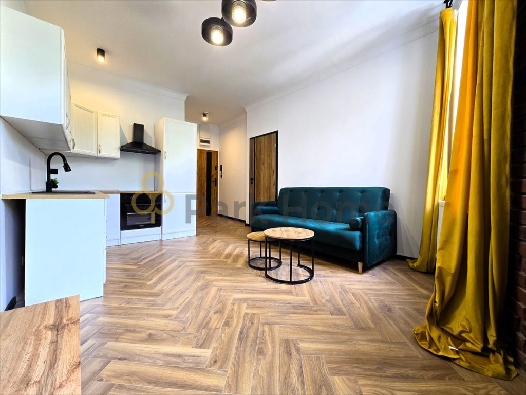 Na sprzedaż nowoczesne 33 m² po remoncie w odrestaurowanej kamienicy Leszno  33m2 Foto 1