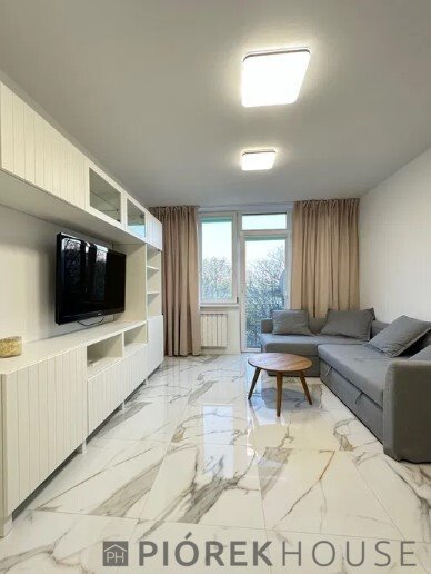 Mieszkanie 37,5 m² w Warszawie - balkon, komórka, blisko terenów zielonych Warszawa, Praga-Południe, Ostrzycka  38m2 Foto 1