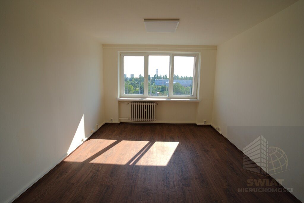 Atrakcyjny lokal biurowy 18 m2 z klimatyzacją i monitoringiem Szczecin, Pomorzany  18m2 Foto 1
