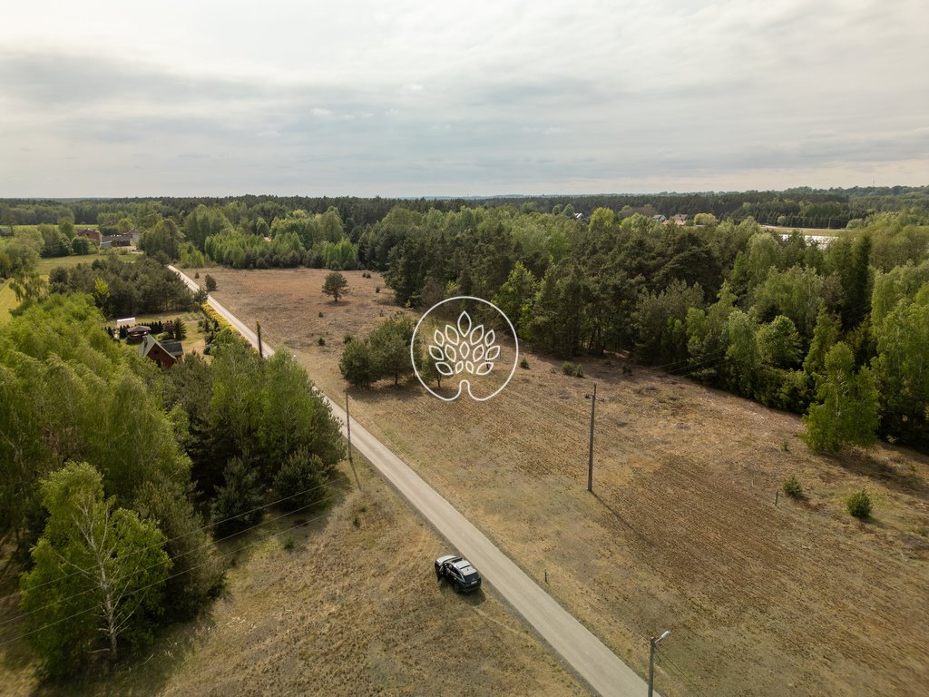 Działka 2053 m² w Rozniszewie z dostępem do drogi asfaltowej Rozniszew  2 053m2 Foto 1