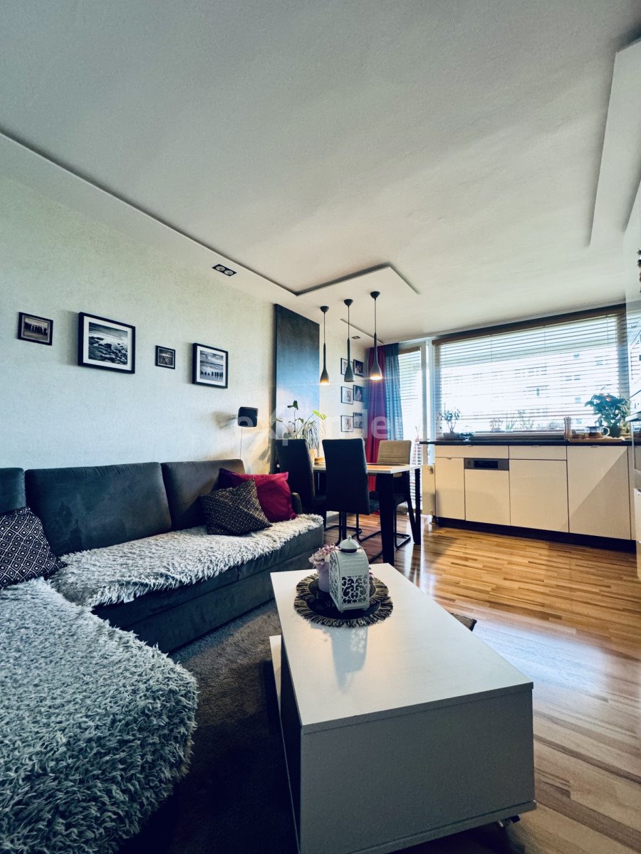 Mieszkanie trzypokojowe na sprzedaż Opole, Wojska Polskiego  49m2 Foto 1