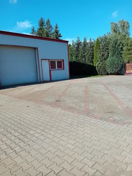 Lokal użytkowy na wynajem Baranów  300m2 Foto 2