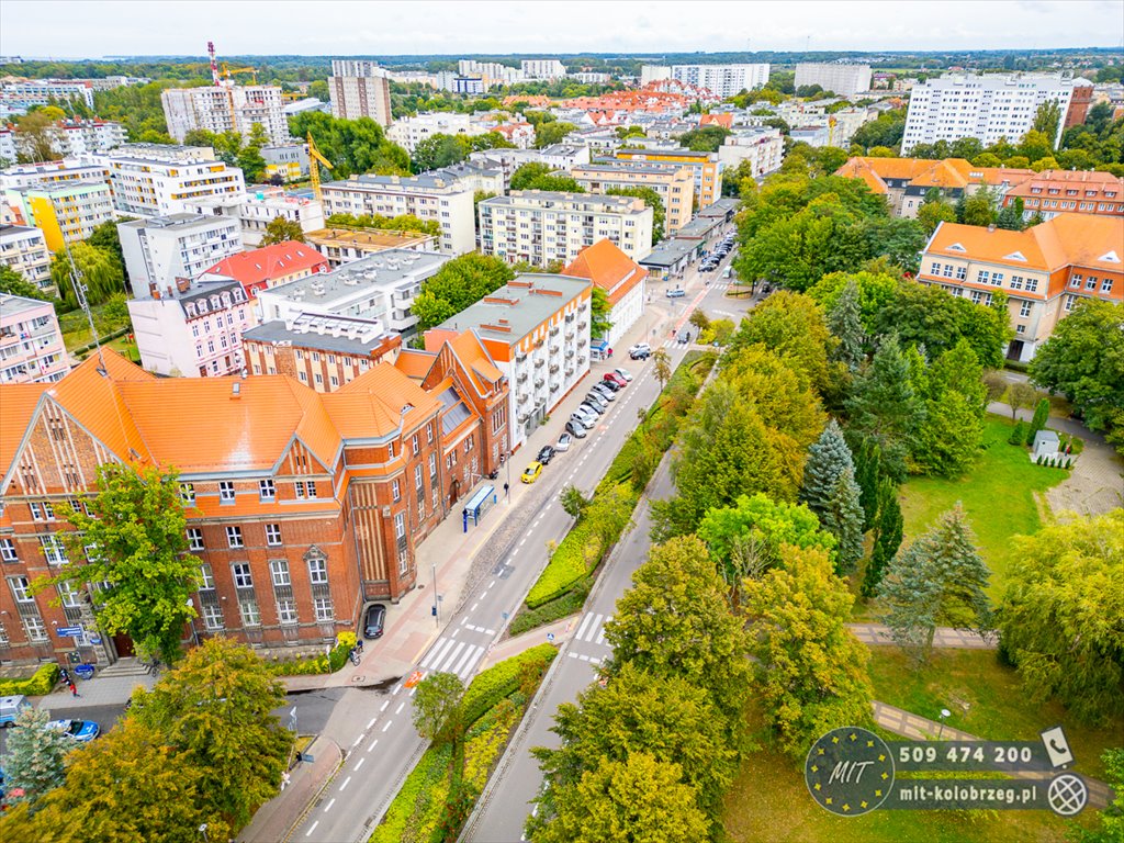 Mieszkanie dwupokojowe na wynajem Kołobrzeg, Aleja św. Jana Pawła II  42m2 Foto 1