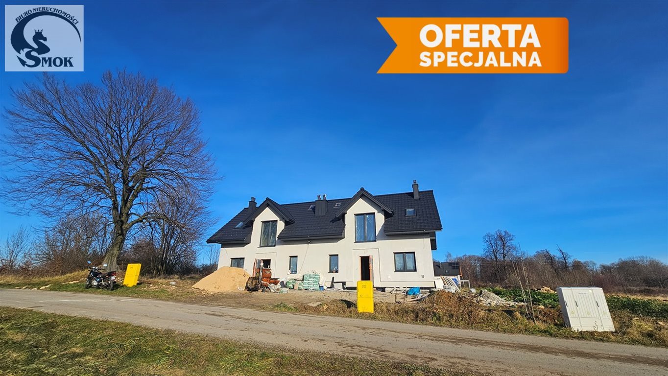 Dom na sprzedaż Łazy  101m2 Foto 1