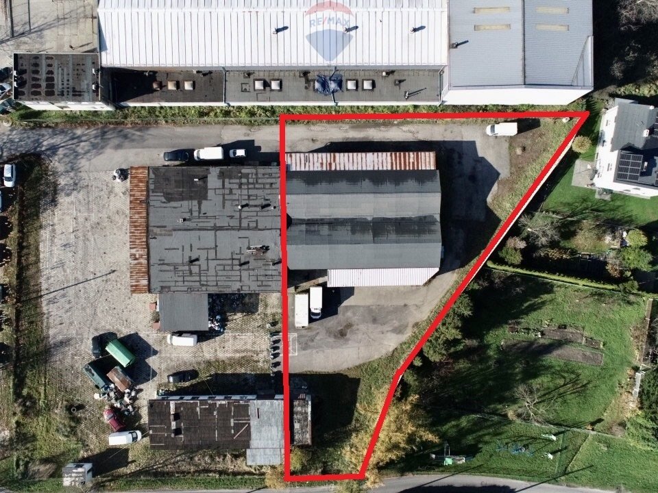 Sprzedam magazyn chłodni 480 m2 w Tychach z biurem i garażem Tychy, Mąkołowiec  480m2 Foto 1