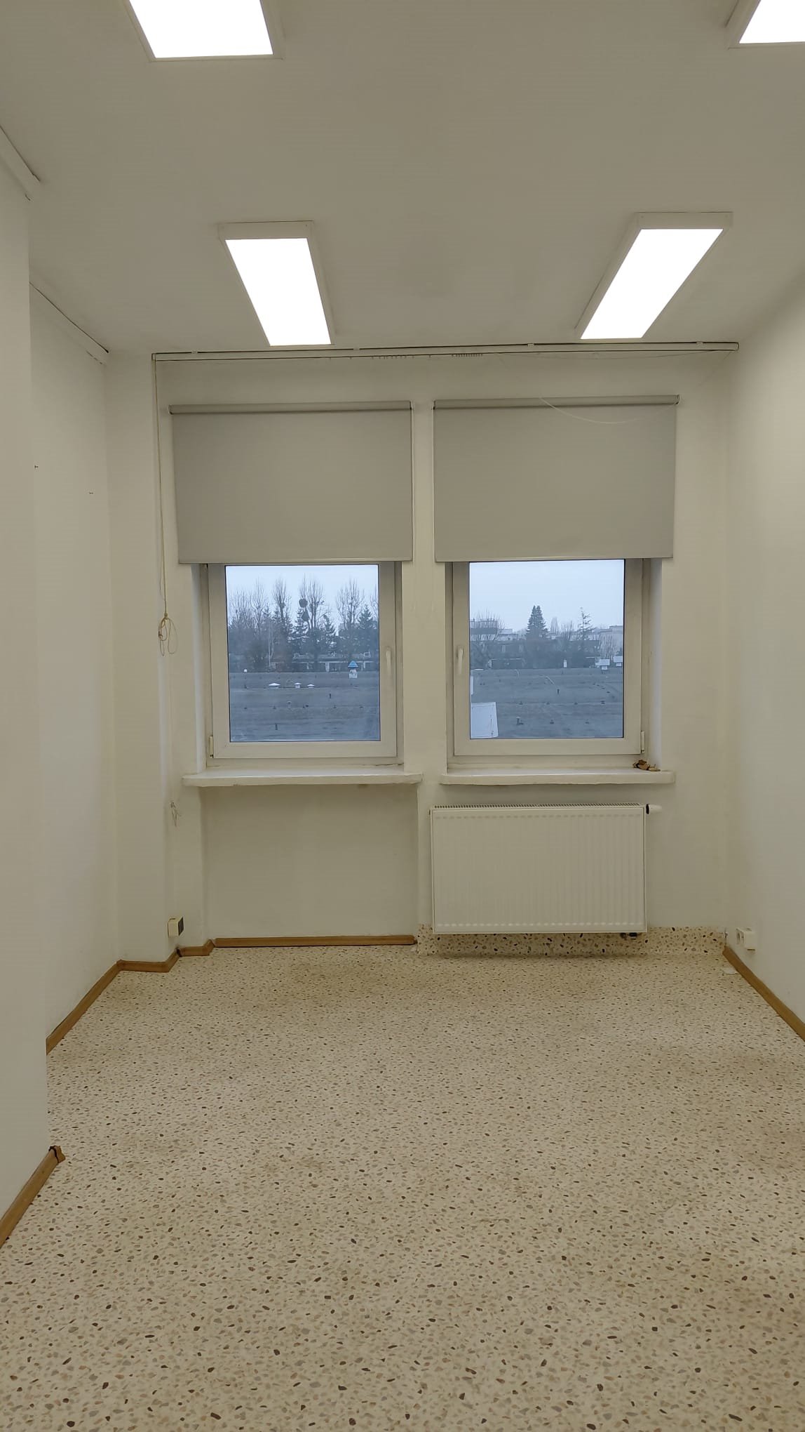 Biuro do wynajęcia 16,3 m2, pełne media, parking, Jeżyce Poznań, Jeżyce, Druskienicka 8/10  16m2 Foto 1