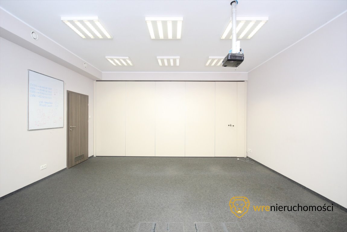 Na wynajem nowoczesne biuro 36,5 m² w prestiżowej lokalizacji Wrocław, Muchobór Wielki, Jurija Gagarina  37m2 Foto 1