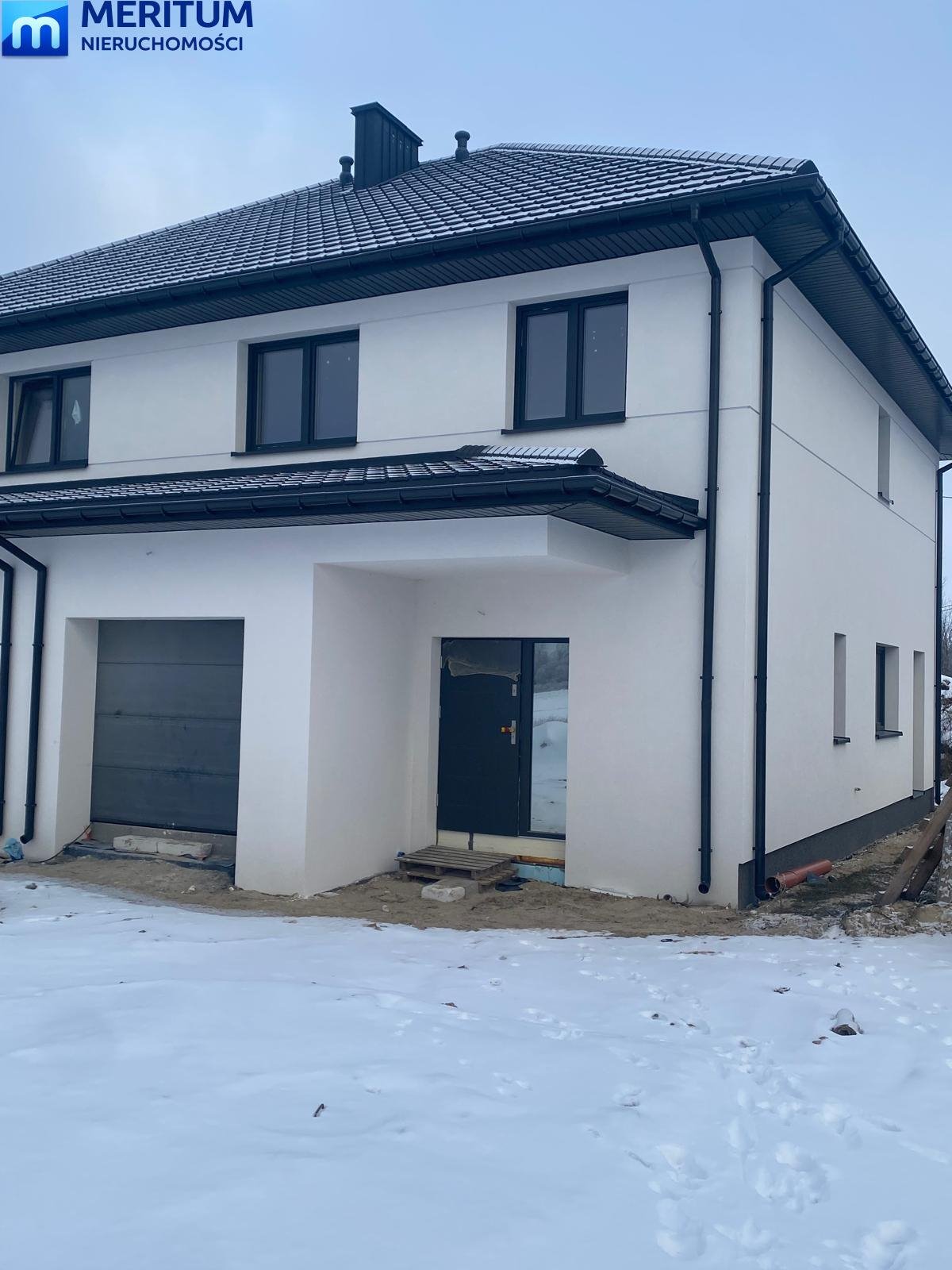 Dom bliźniak 136m2 z garażem, działką 525m2, stan deweloperski Jaktorów  137m2 Foto 1