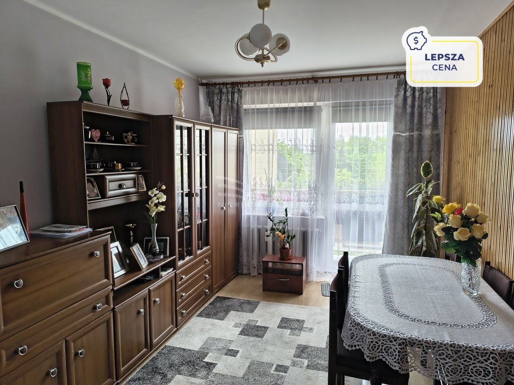 Mieszkanie trzypokojowe na sprzedaż Krosno, Adama Mickiewicza  50m2 Foto 1