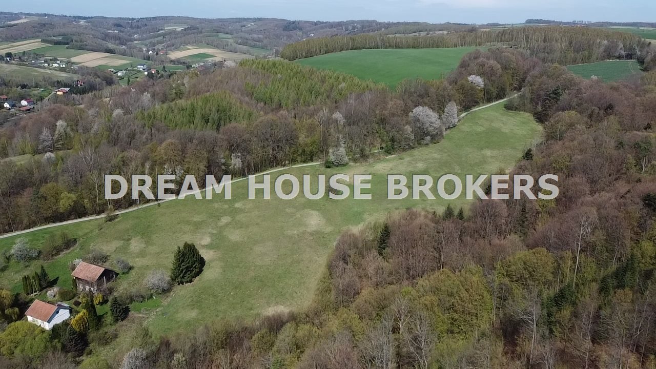 Działka z dworkiem i panoramicznym widokiem 5,21 ha Pstrągowa, Pstrągowa  52 100m2 Foto 1