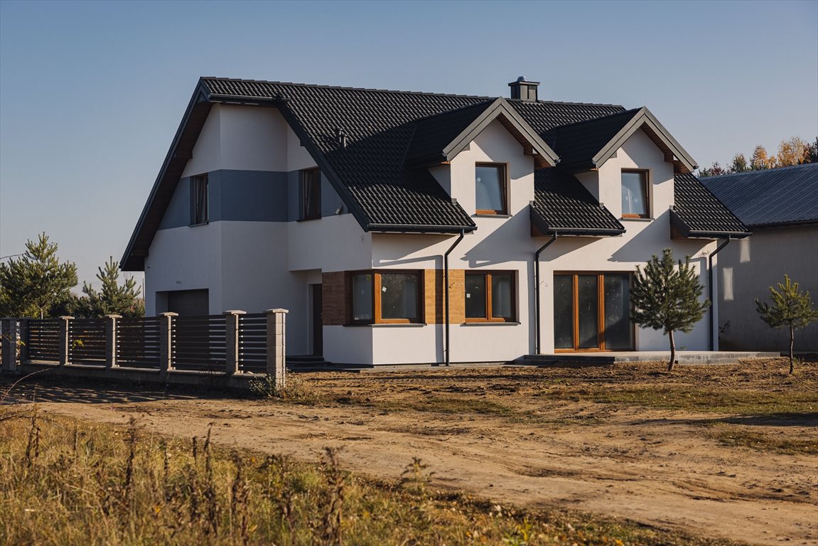 Nowoczesny dom 164 m² z garażem, las, wysoki standard Łajski, Malinowa 26  205m2 Foto 1