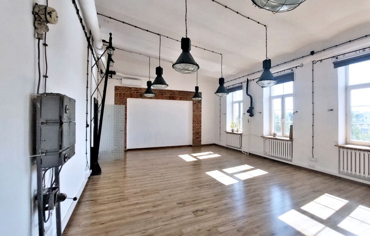 Biuro 65m2 w zabytkowej kamienicy z windą, Praga Północ Warszawa, Praga-Północ  65m2 Foto 1