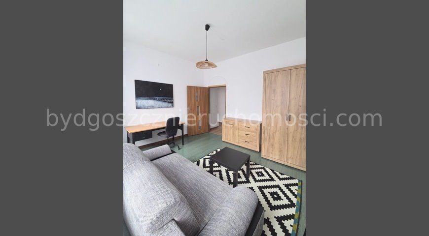 Mieszkanie trzypokojowe na wynajem Bydgoszcz, Centrum  54m2 Foto 1