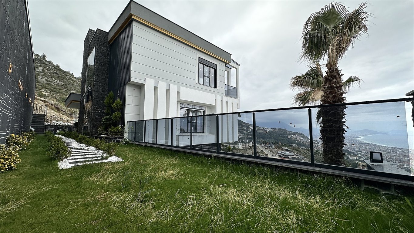 Willa z panoramicznym widokiem, basen i 5 sypialni Turcja, Alanya, Tepe, Alanya, Antalya  280m2 Foto 1