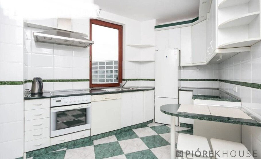 Do sprzedania przestronne 123 m² mieszkanie 5 pokoi w centrum Warszawy Warszawa, Wola, Łucka  123m2 Foto 1