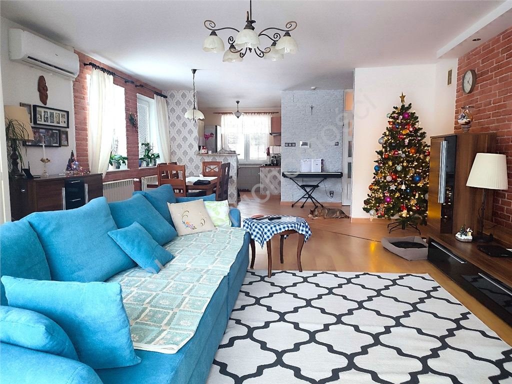 Przestronny dom 120 m2 z garażem i dużą działką Adamowizna  190m2 Foto 1