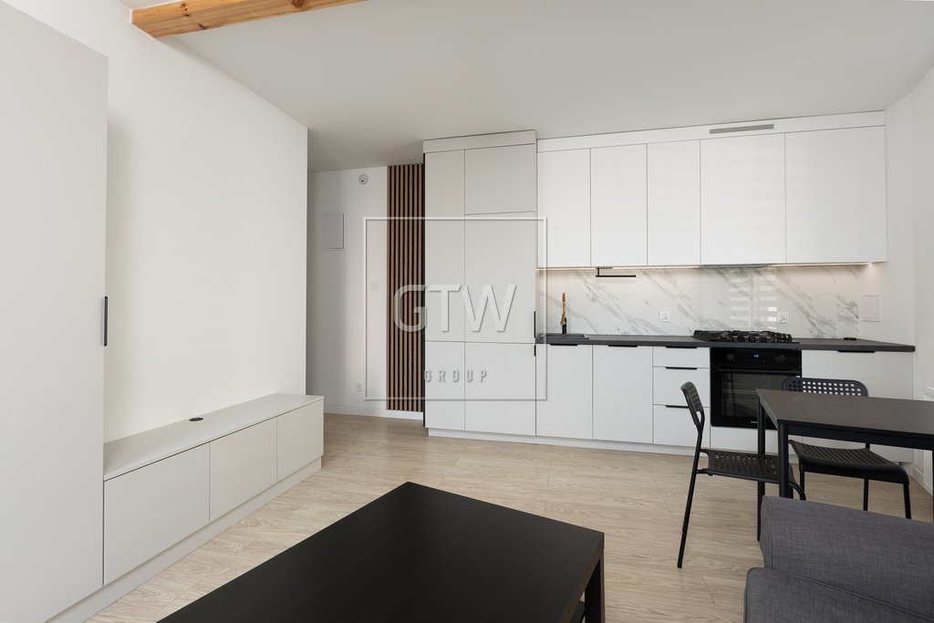 Przytulne 33 m² w centrum Grójca, umeblowane, z aneksem kuchennym Grójec, Środkowa  33m2 Foto 1