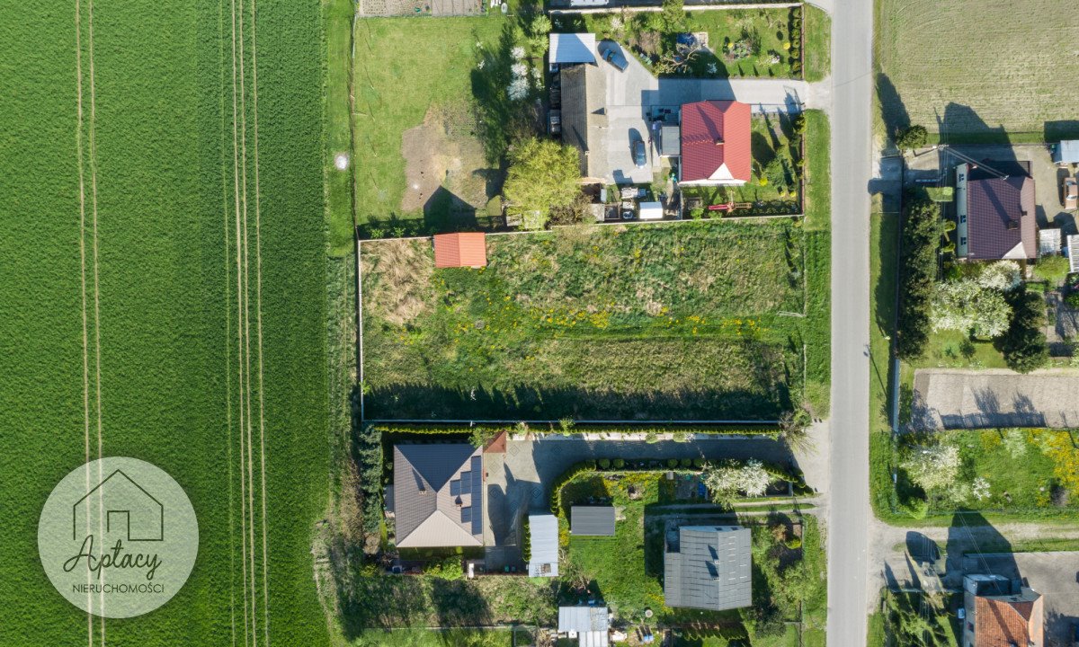 Działka budowlana 1811 m² z domkiem i mediami w Borzejewie Środa Wielkopolska  1 811m2 Foto 1