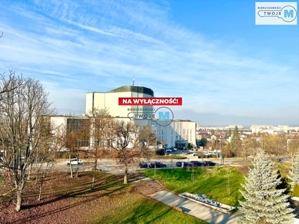 Mieszkanie trzypokojowe na sprzedaż Kielce, Centrum, Centrum  56m2 Foto 1