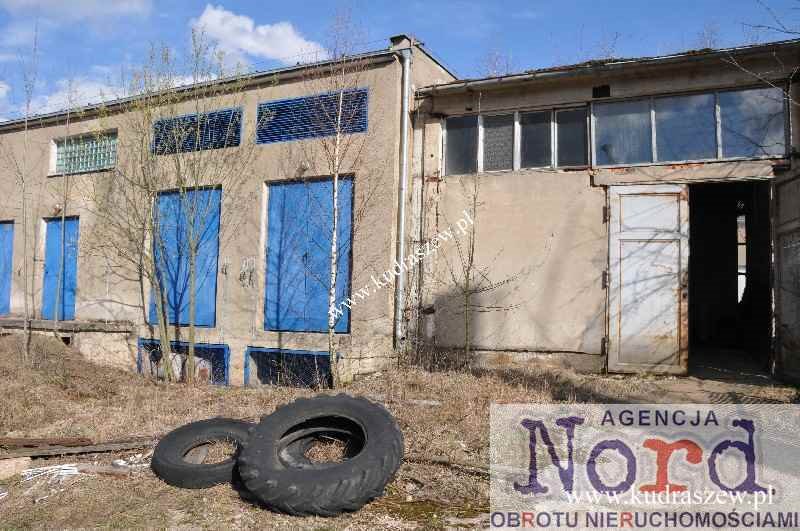Hala produkcyjna 1000 m² z ogrodzonym terenem w Lipsku Lipsk  1 000m2 Foto 1