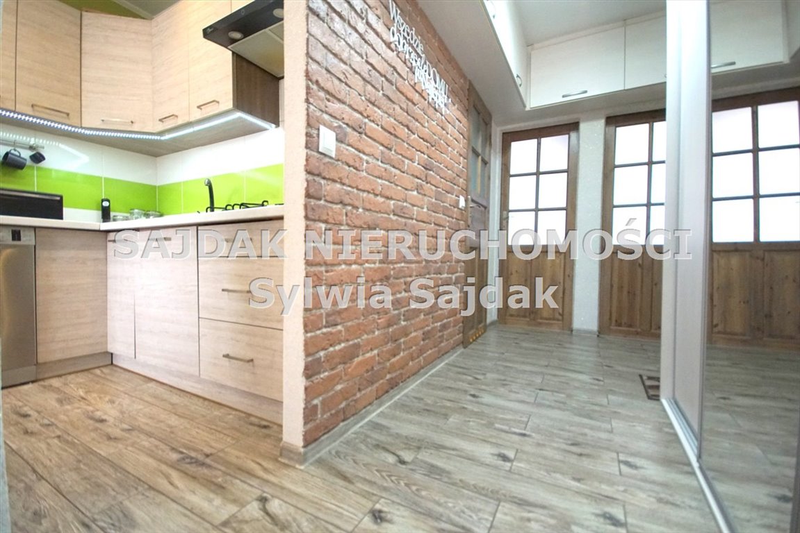 Komfortowe 3-pokojowe mieszkanie z balkonem i po remoncie Jastrzębie-Zdrój, Osiedle Barbary  56m2 Foto 1