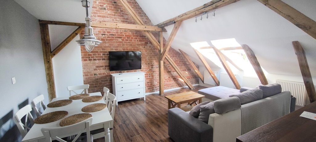 Mieszkanie dwupokojowe na sprzedaż Gliwice, Politechnika, Zimnej Wody  59m2 Foto 1