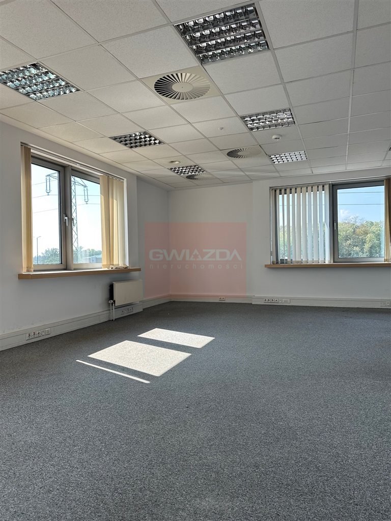 Lokal użytkowy na wynajem Warszawa, Ursynów  220m2 Foto 1