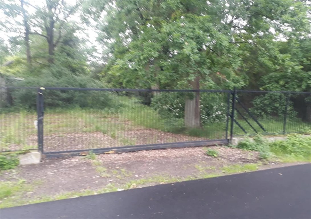 Sprzedam działkę 1800 m² w Zalesiu Górnym z ogrodzeniem Zalesie Górne, Zalesie Górne  1 800m2 Foto 1